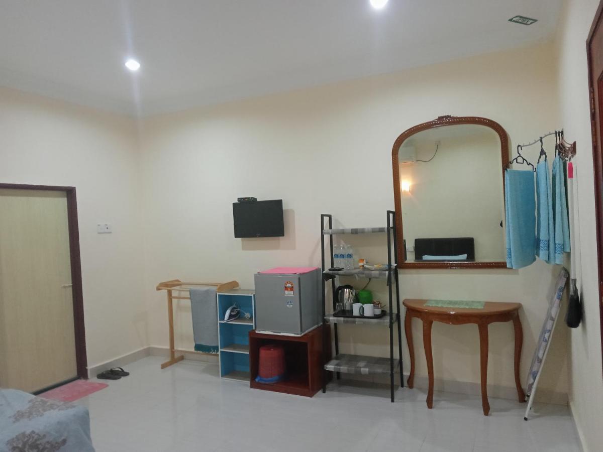 Motel Aurora Damai Pantai Cenang  Esterno foto