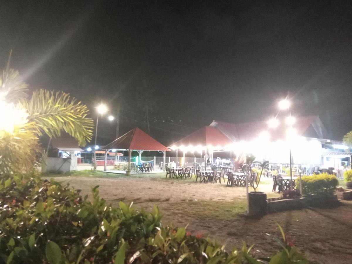 Motel Aurora Damai Pantai Cenang  Esterno foto